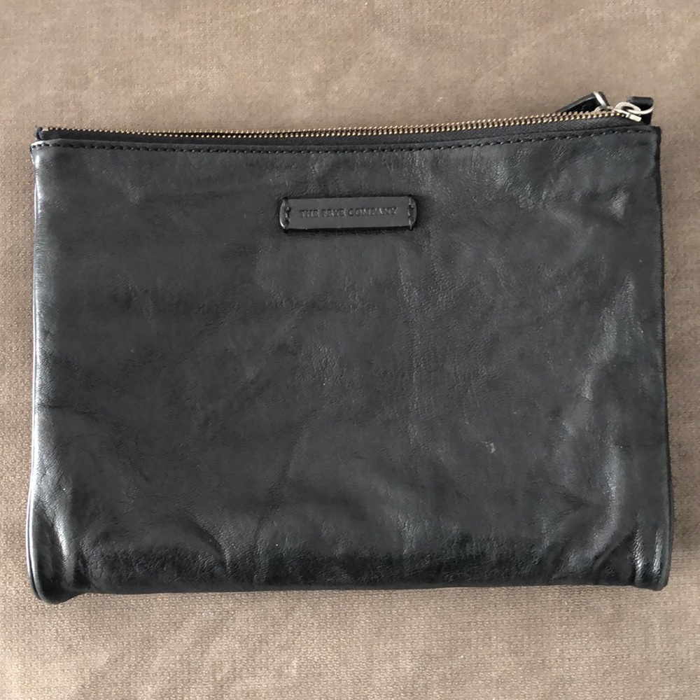 Frye Michelle Tech Clutch Black
